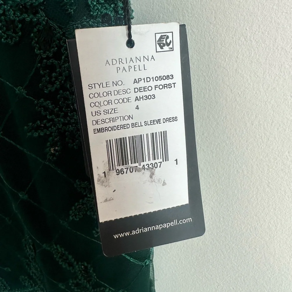 NWT Adrianna Papell Forest Green Embroidered Lace Ruffle Sleeve Dress Size 4 - Picture 9 of 9